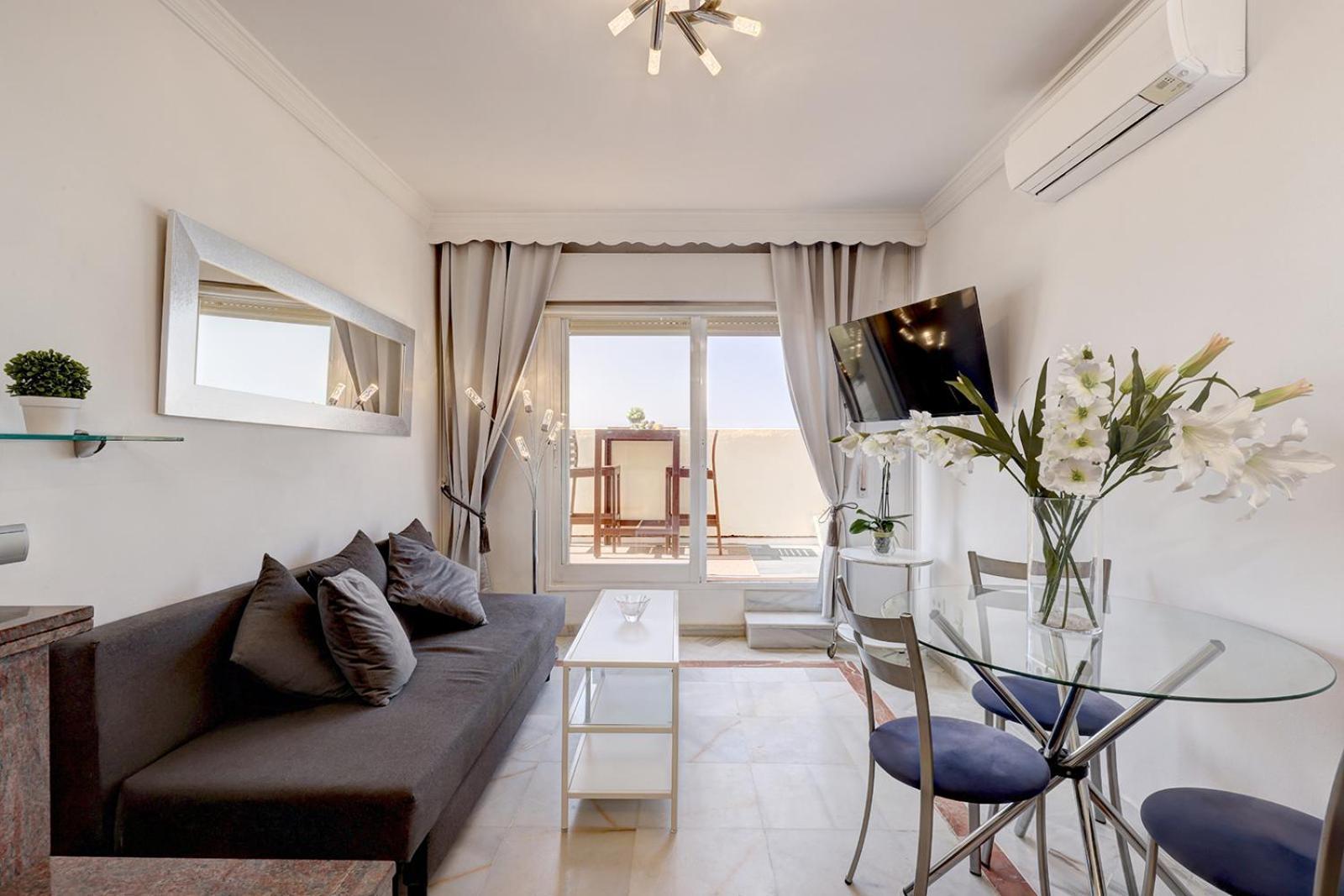 Apartament Diana Beachfront *